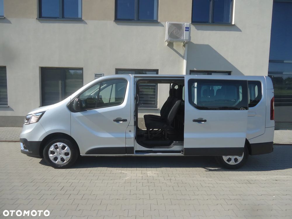 Renault Trafic Grand 2.0 dCi EDC - 2