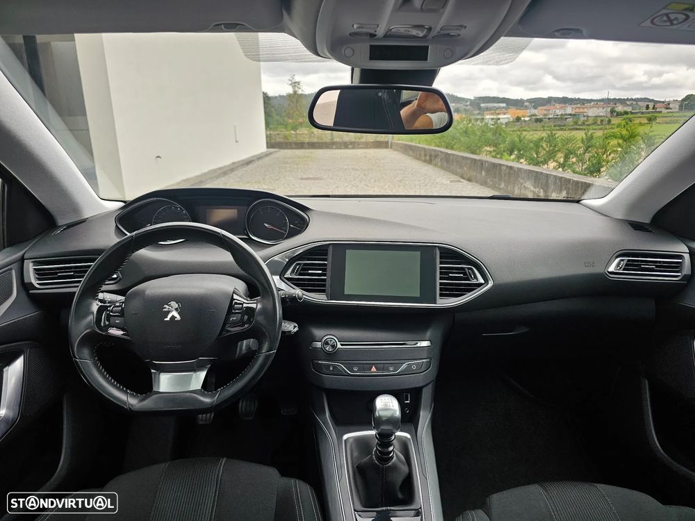 Peugeot 308 SW 1.6 e-HDi Allure J17 - 20