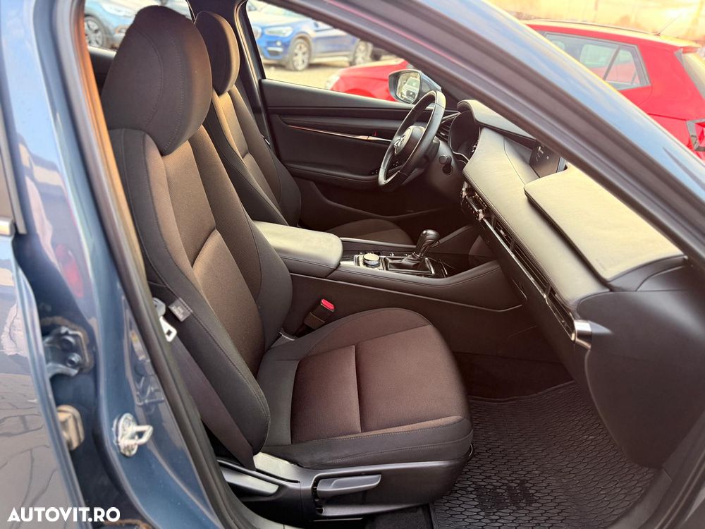 Mazda 3 e-Skyactiv G122 AT MHEV Plus - 10