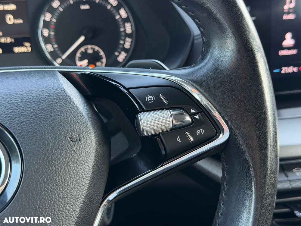 Skoda Octavia 1.0 TSI DSG Mild Hybrid Style - 28