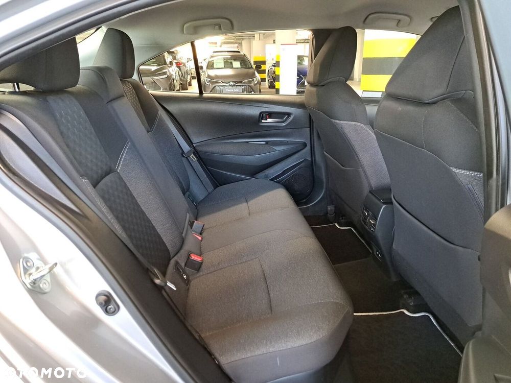 Toyota Corolla 1.8 Hybrid Comfort - 15