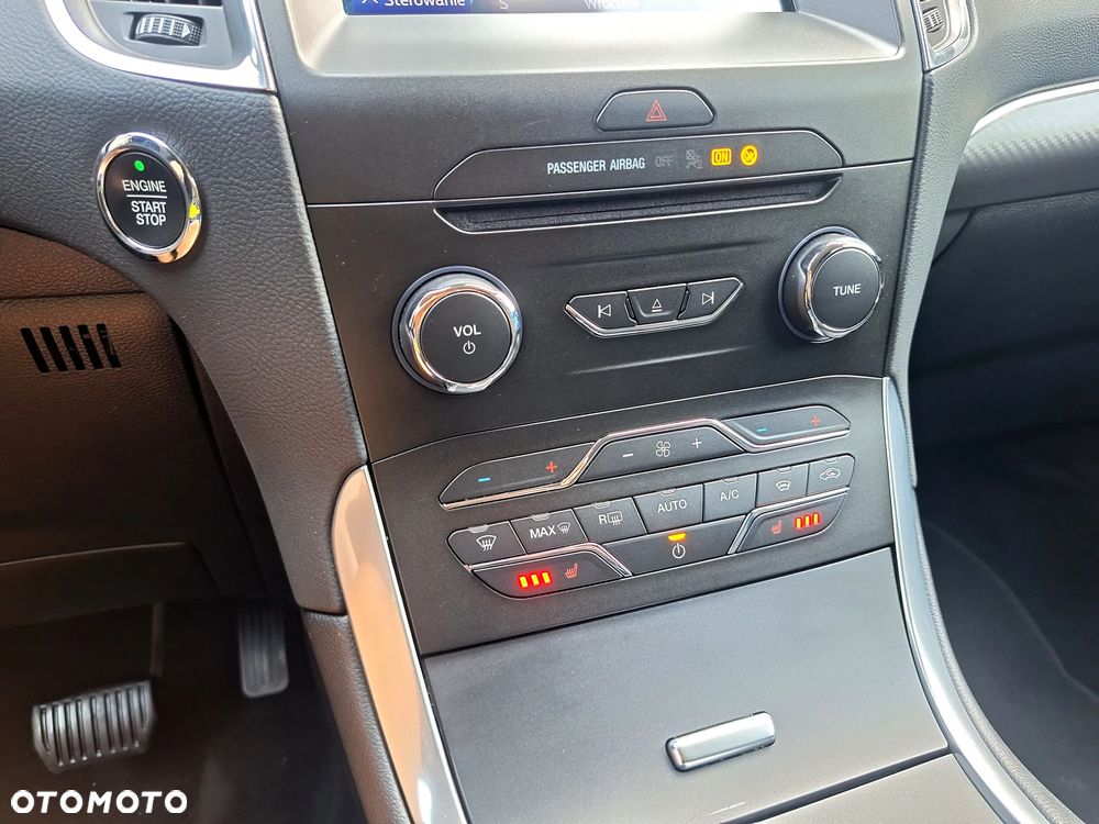 Ford S-Max 2.0 EcoBlue Titanium - 33