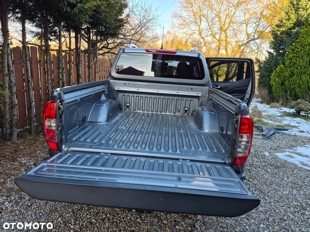 Nissan NAVARA - 4