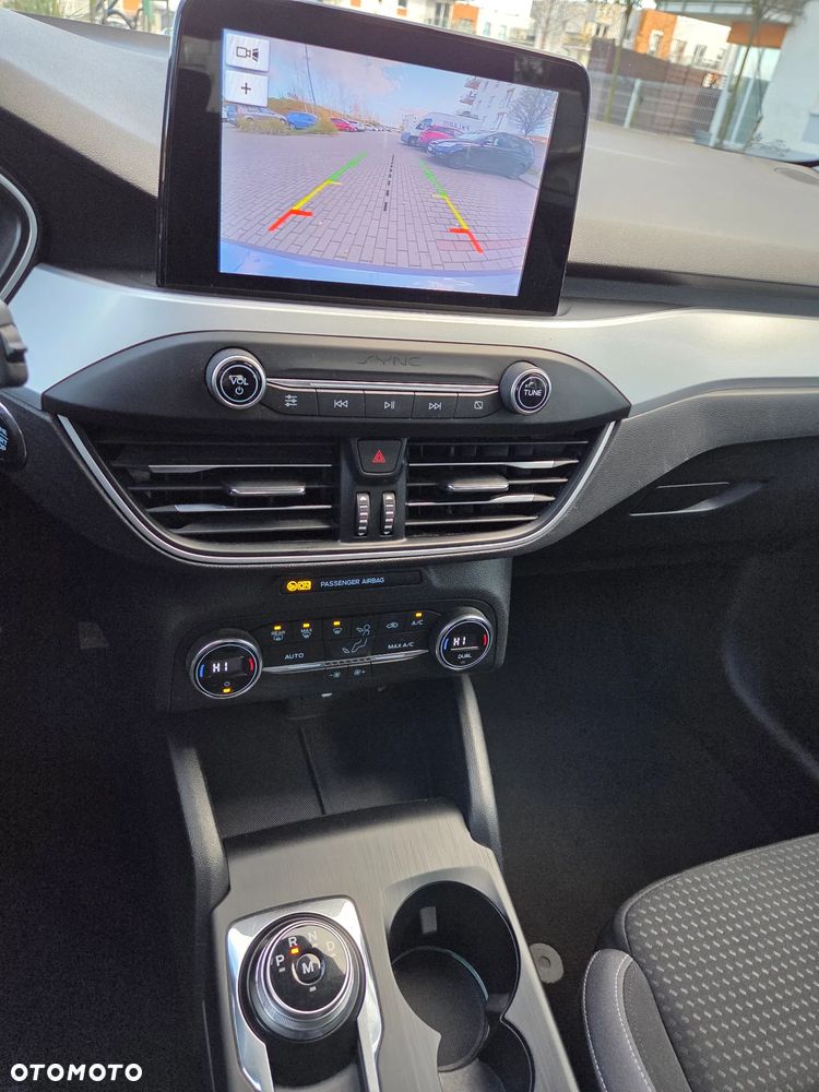 Ford Focus 1.0 EcoBoost Active Business - 12
