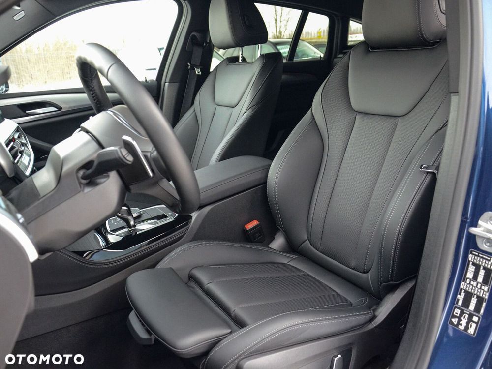 BMW X4 - 32