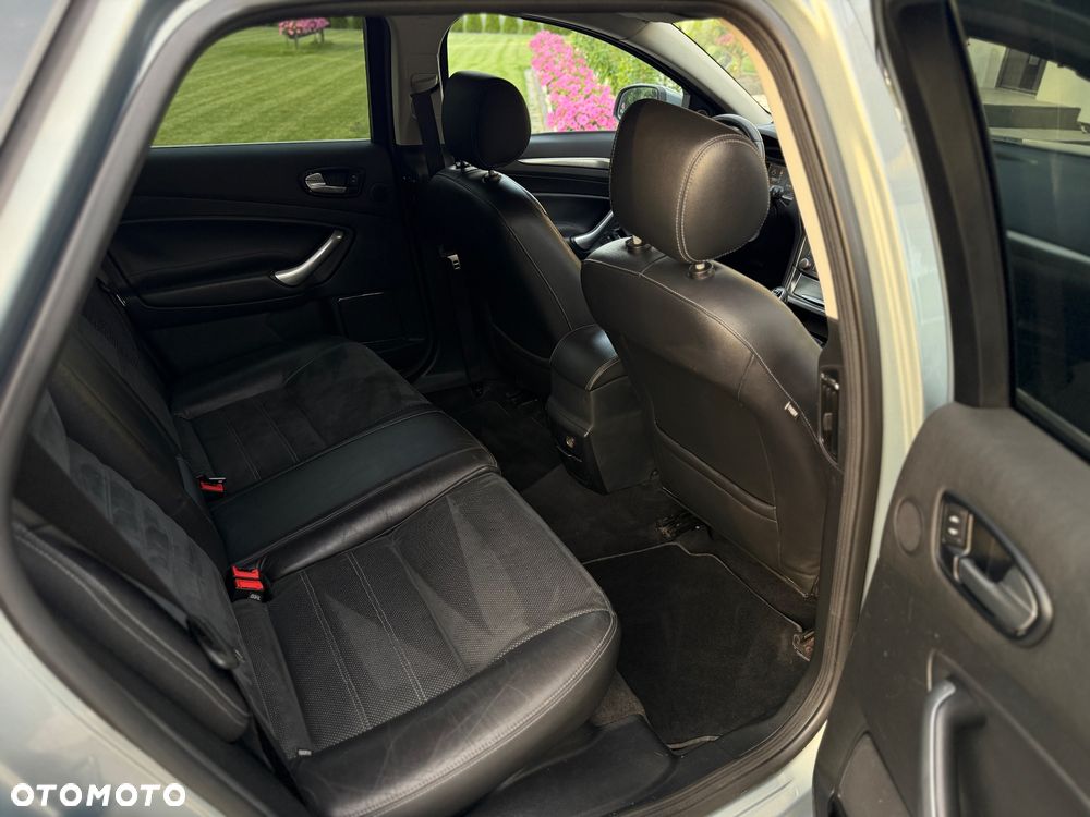 Ford Mondeo 2.0 TDCi Titanium S - 10