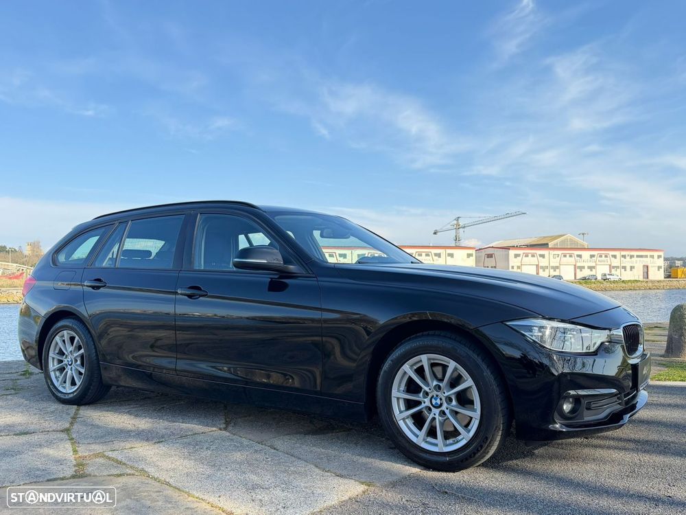 BMW 320 d Aut. Sport Line - 7