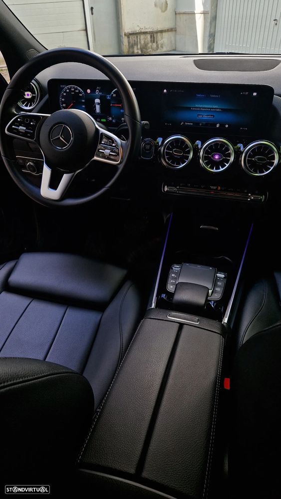 Mercedes-Benz EQA 300 4Matic AMG Line - 5
