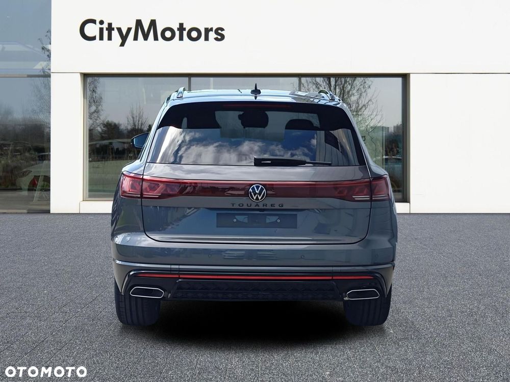 Volkswagen Touareg - 4