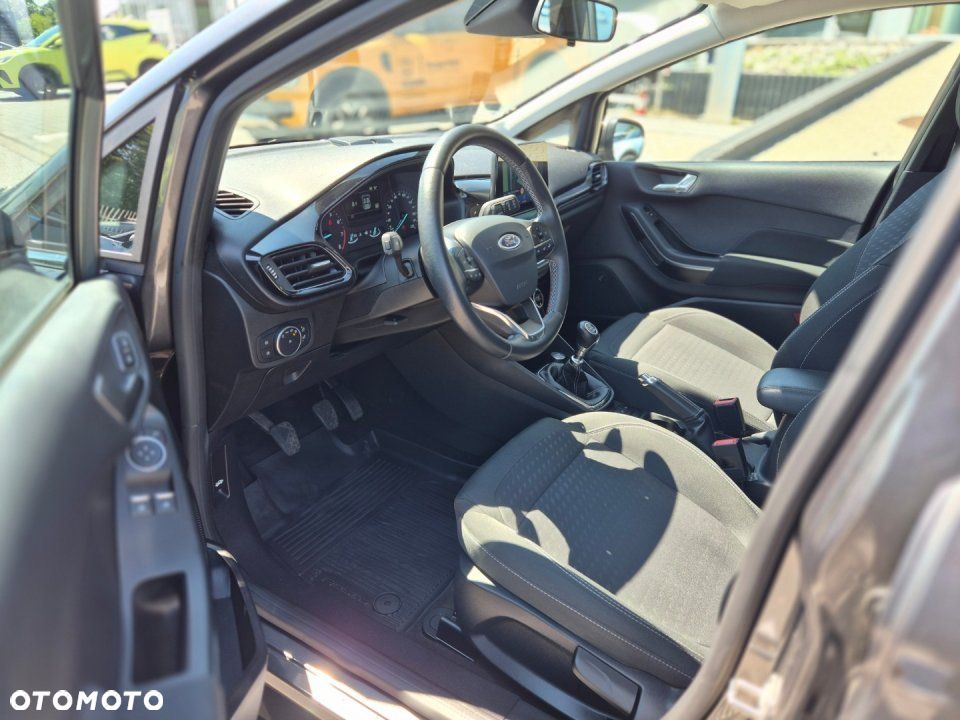 Ford Fiesta - 14