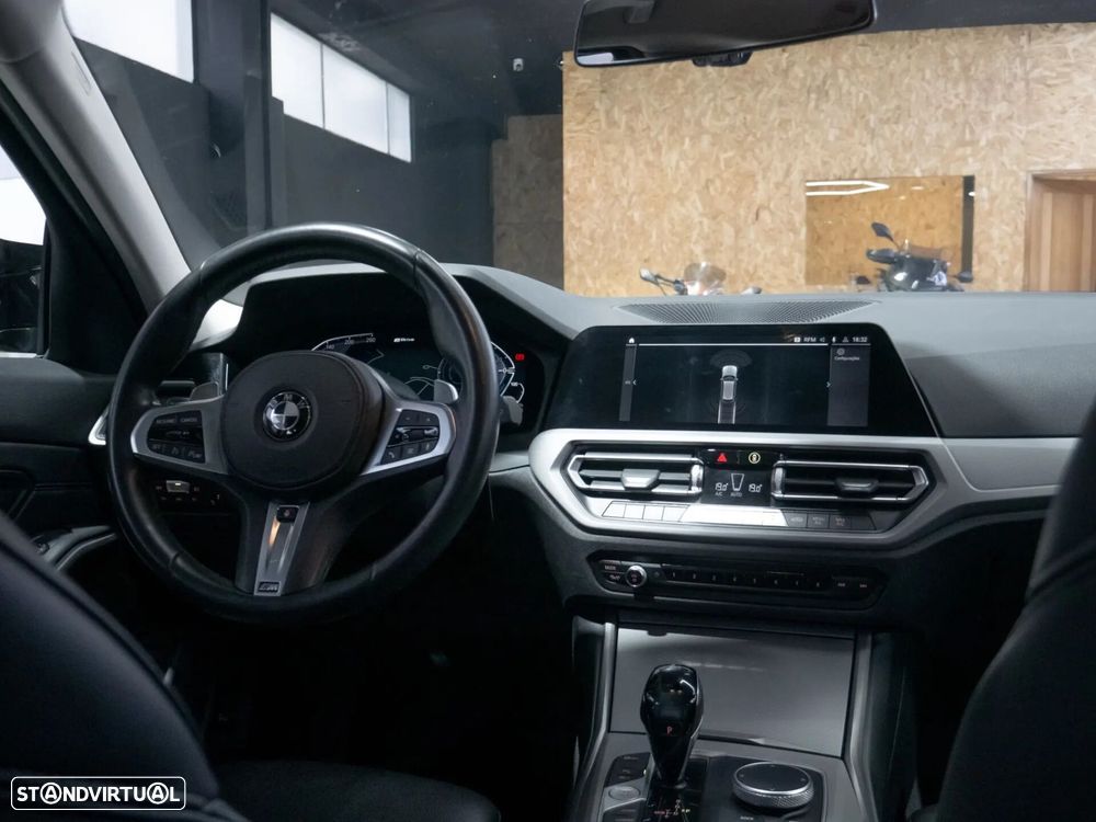 BMW 320 - 31