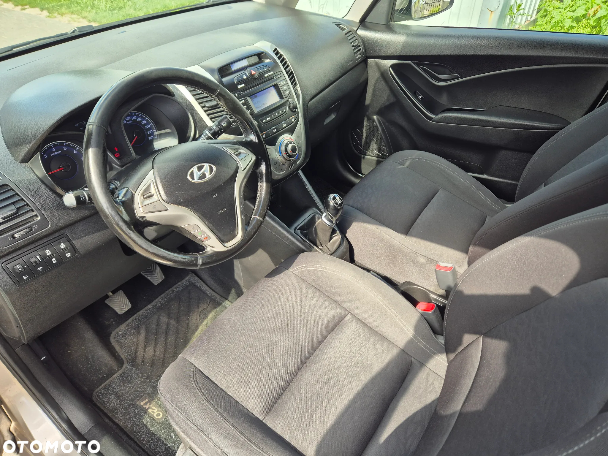 Hyundai ix20 1.6 Premium - 8