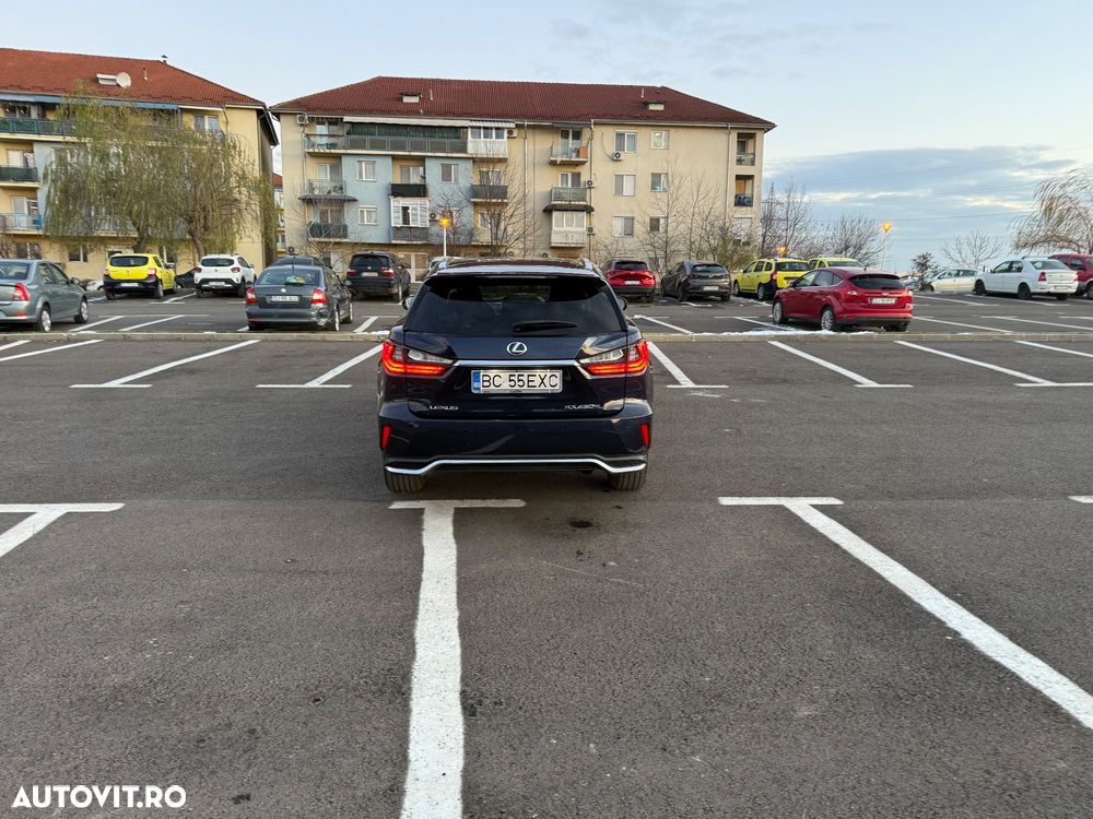 Lexus Seria RX 450hL (hybrid) - 3