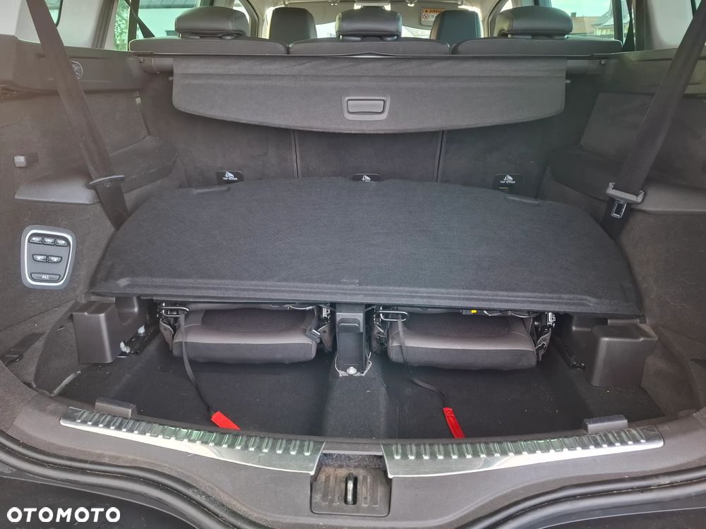 Renault Espace 1.6 dCi Energy Initiale Paris EDC 7os - 20