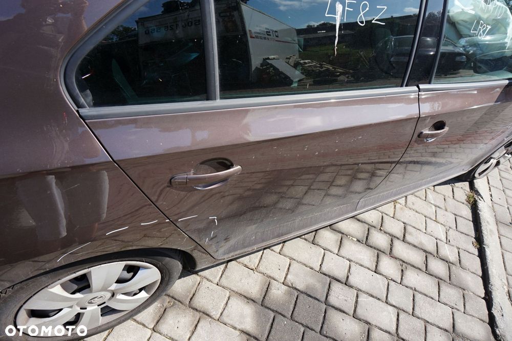 DRZWI TYLNE PRAWE RAPID NH3 LB LIFTBACK LF8Z  BRĄZOWY TOPAZ SKODA 2012-2019 - 4