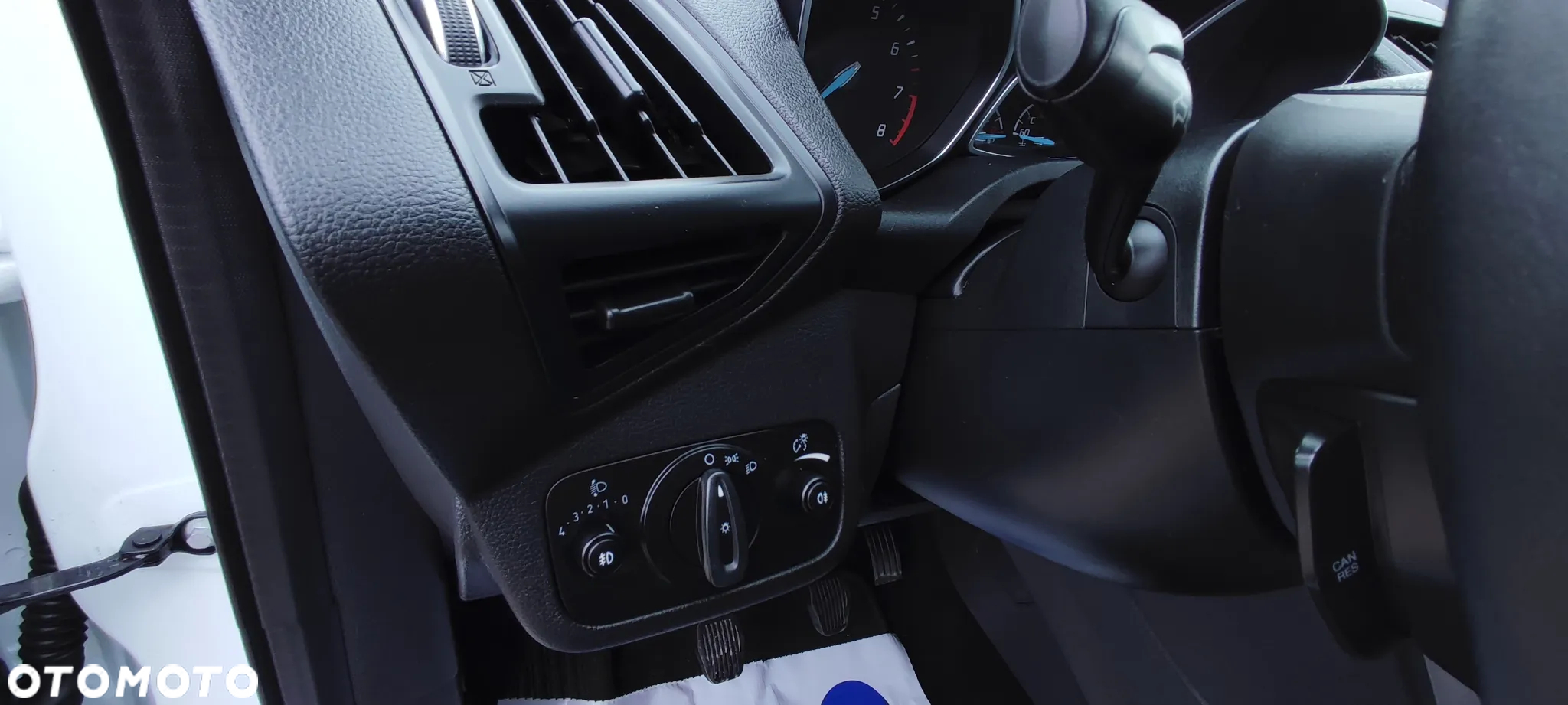 Ford Kuga - 26