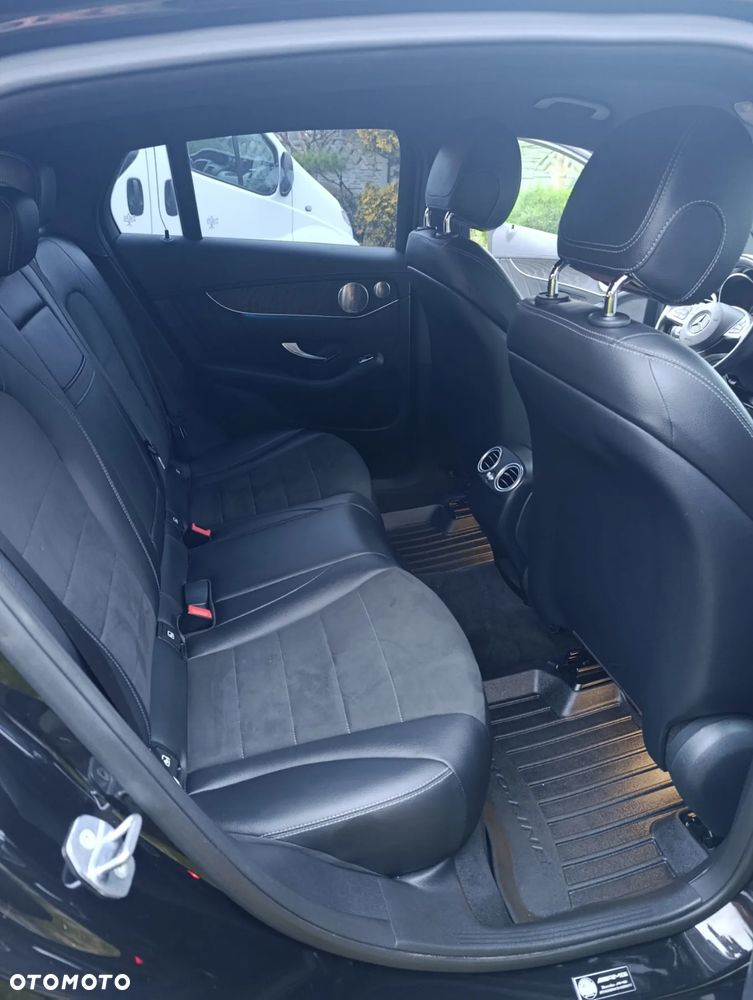 Mercedes-Benz GLC - 31