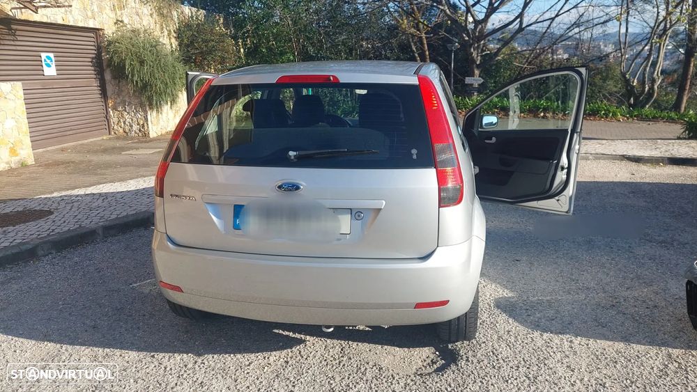 Ford Fiesta 1.25 Ghia - 5
