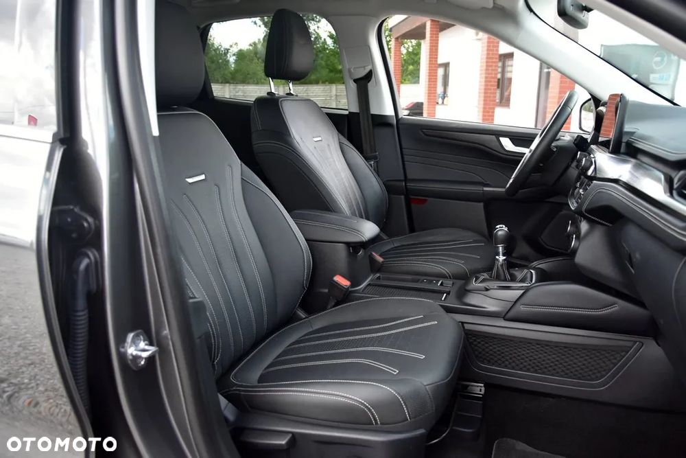 Ford Kuga 2.0 EcoBlue Hybrid VIGNALE - 26