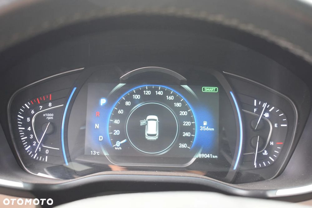 Hyundai Santa Fe - 9