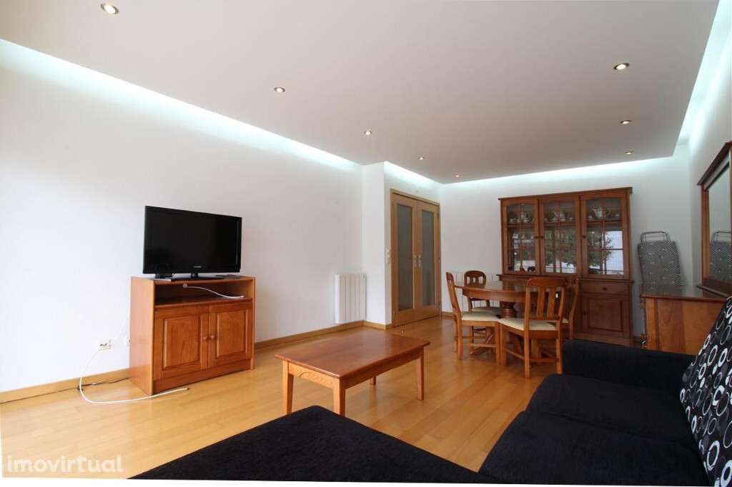 Apartamento T2, Pinhal Marrocos - Grande imagem: 2/12