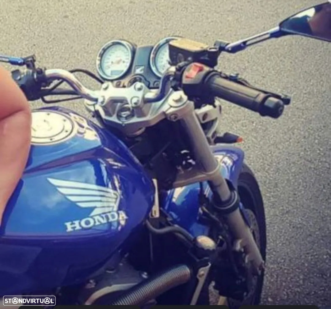 Honda Hornet F3 - 7