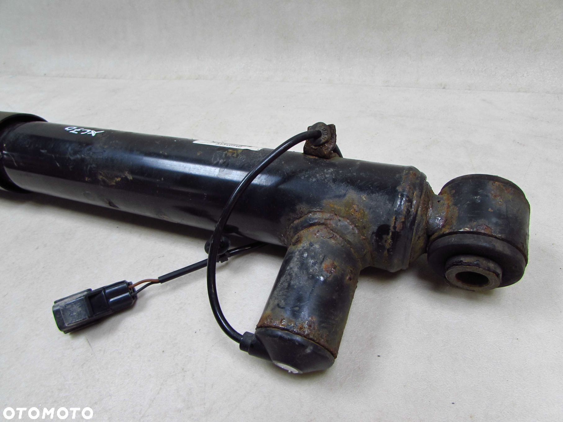 VOLVO S80 II V70 III XC70 III 07-16 AMORTYZATOR AKTYWNY IDS FOUR-C TYL 31340540 - 3