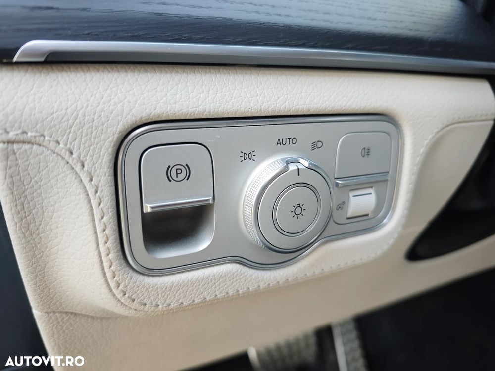 Mercedes-Benz GLS - 14