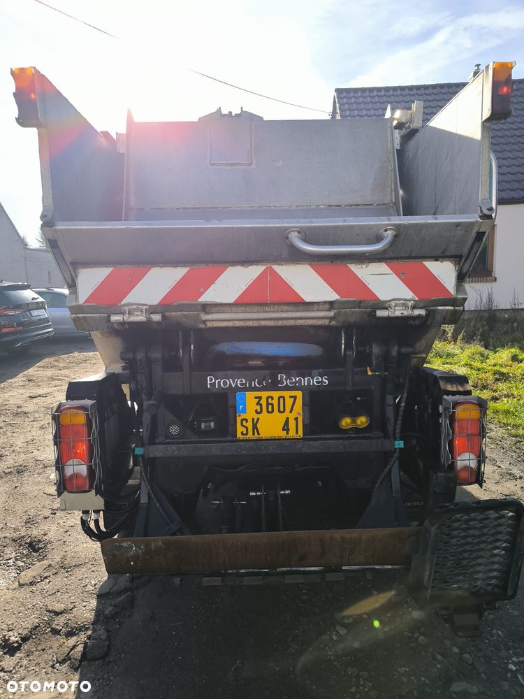 Nissan Cabstar - 2