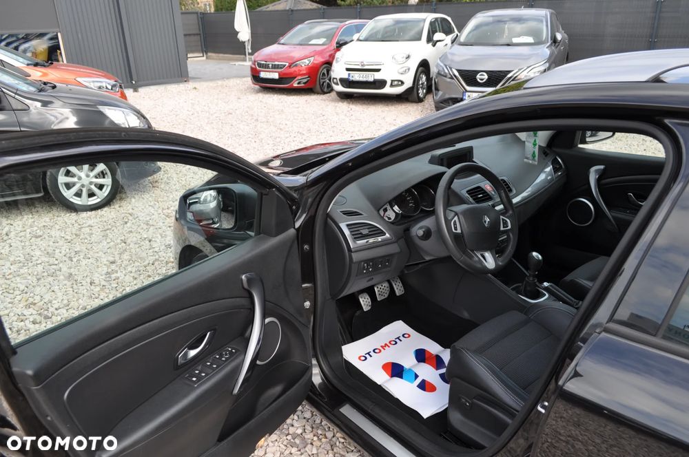 Renault Megane - 11