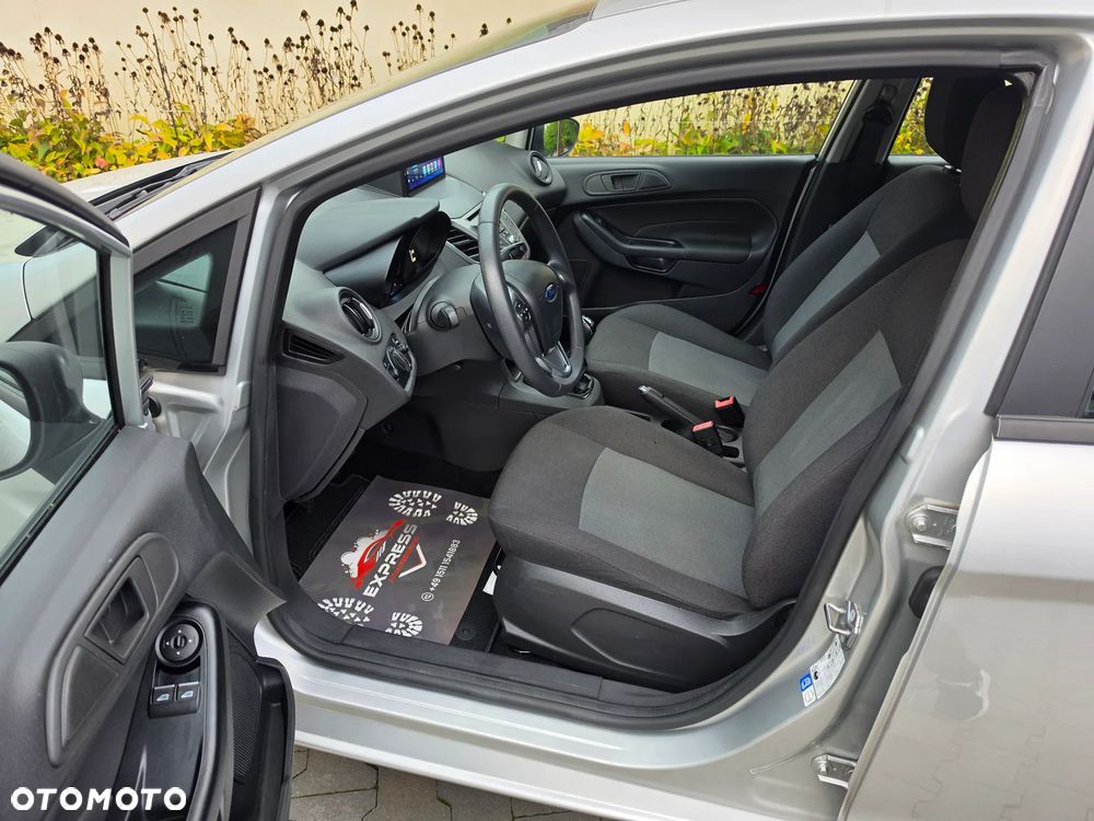 Ford Fiesta - 11