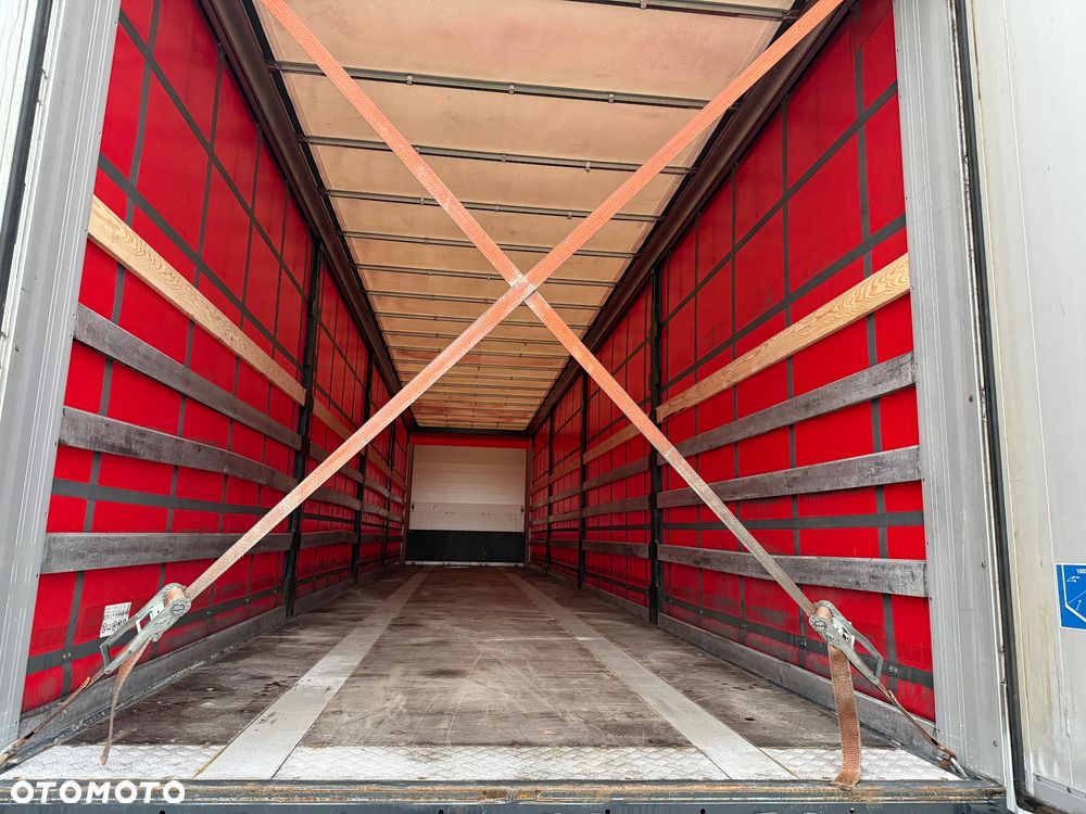 Schwarzmuller S1 - 19