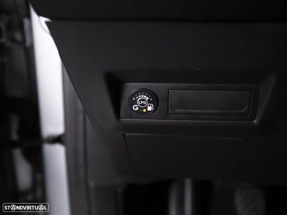 Renault Captur 1.0 TCe Techno Bi-Fuel - 18