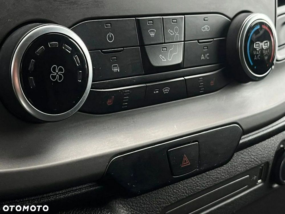 Ford Transit Custom - 27