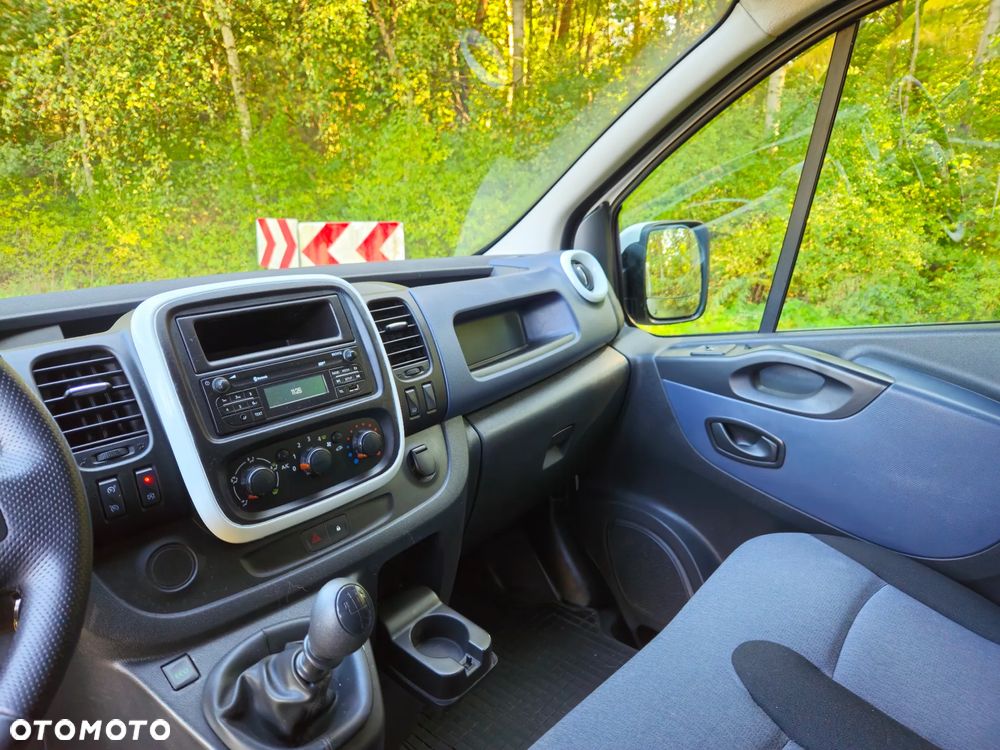 Opel Vivaro - 13