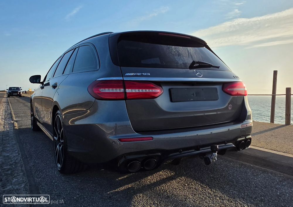 Mercedes-Benz E 53 AMG 4Matic 9G-TRONIC - 5