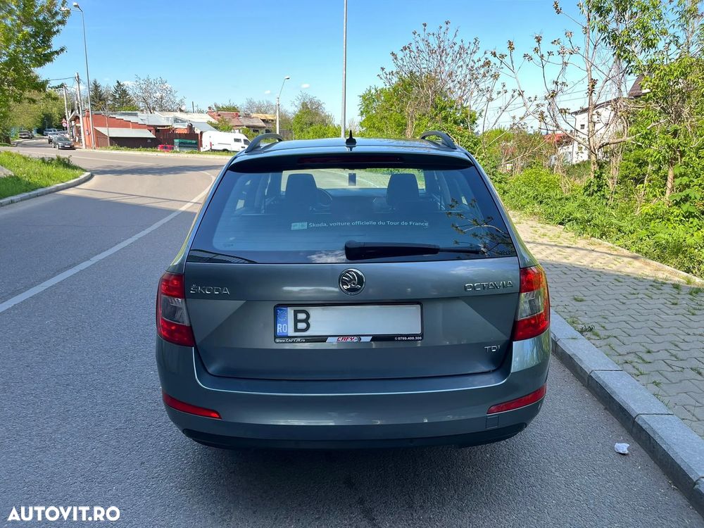 Skoda Octavia 1.6 TDI DPF Ambition - 4