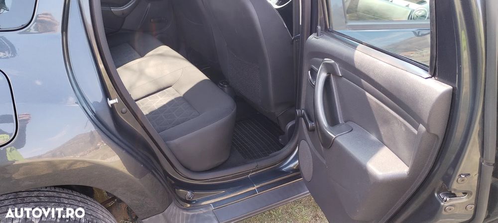 Dacia Duster 1.6 4x2 - 13