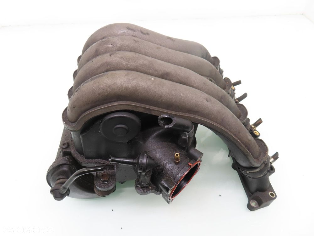 KOLEKTOR SSĄCY AUDI A4 B6 2.0 06B133210A - 2