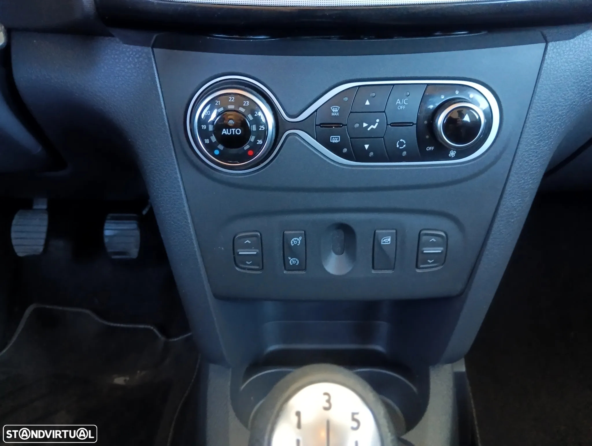 Dacia Sandero 1.5 dCi Stepway - 13