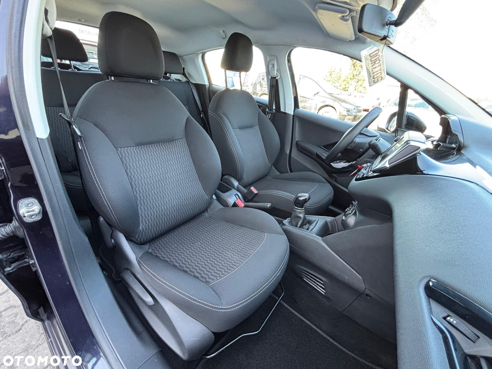 Peugeot 208 1.6 BlueHDi Active - 18
