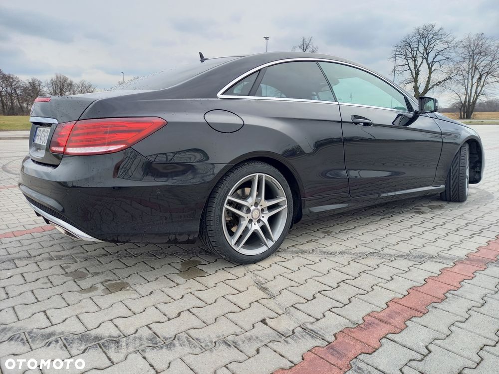 Mercedes-Benz Klasa E 250 Coupe 7G-TRONIC - 7