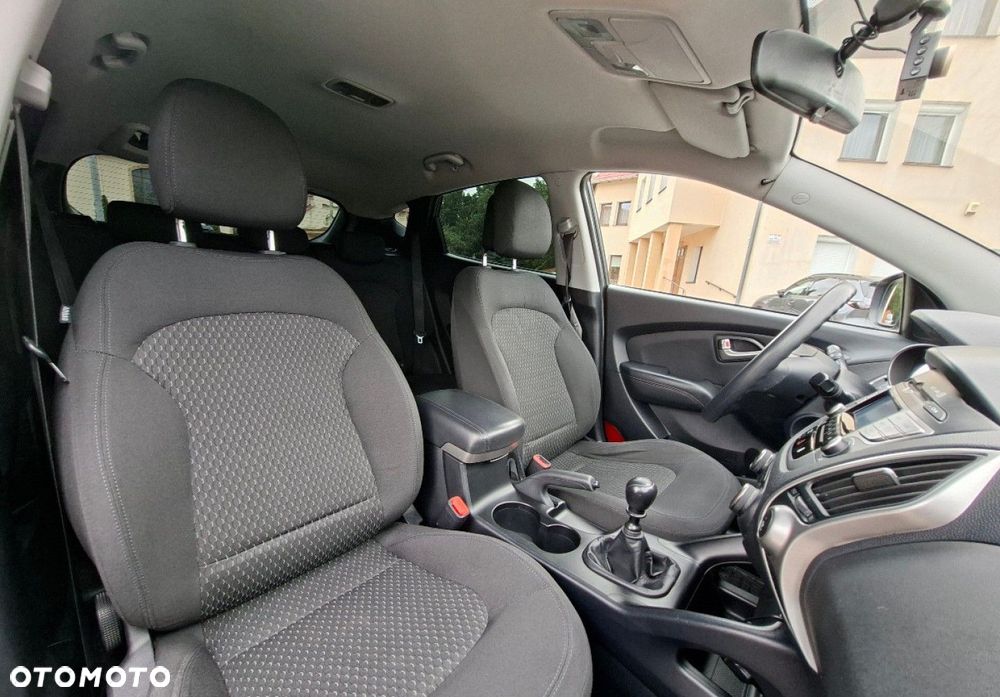 Hyundai ix35 - 16