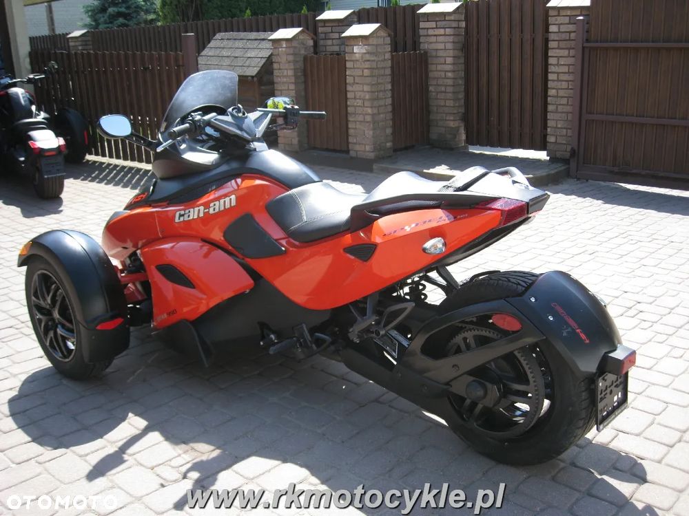 Can-Am Spyder - 5