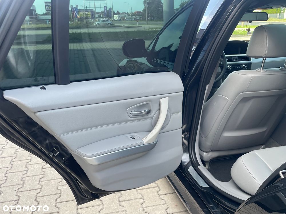 BMW Seria 3 - 19