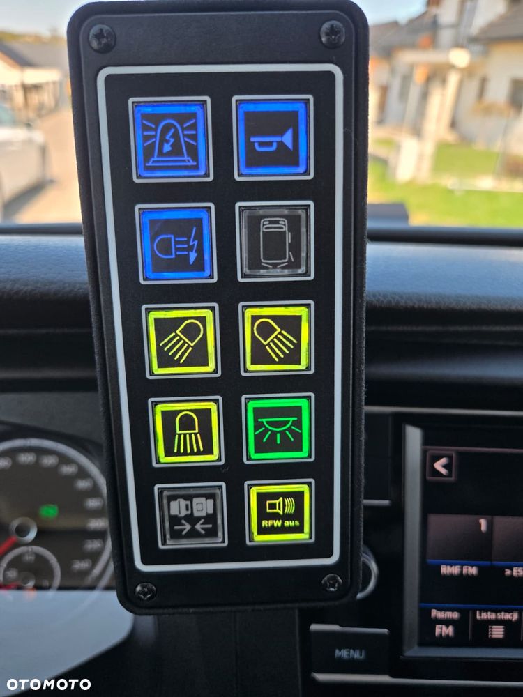 Volkswagen TRANSPORTER T6.1 Ambulans Karetka - 7