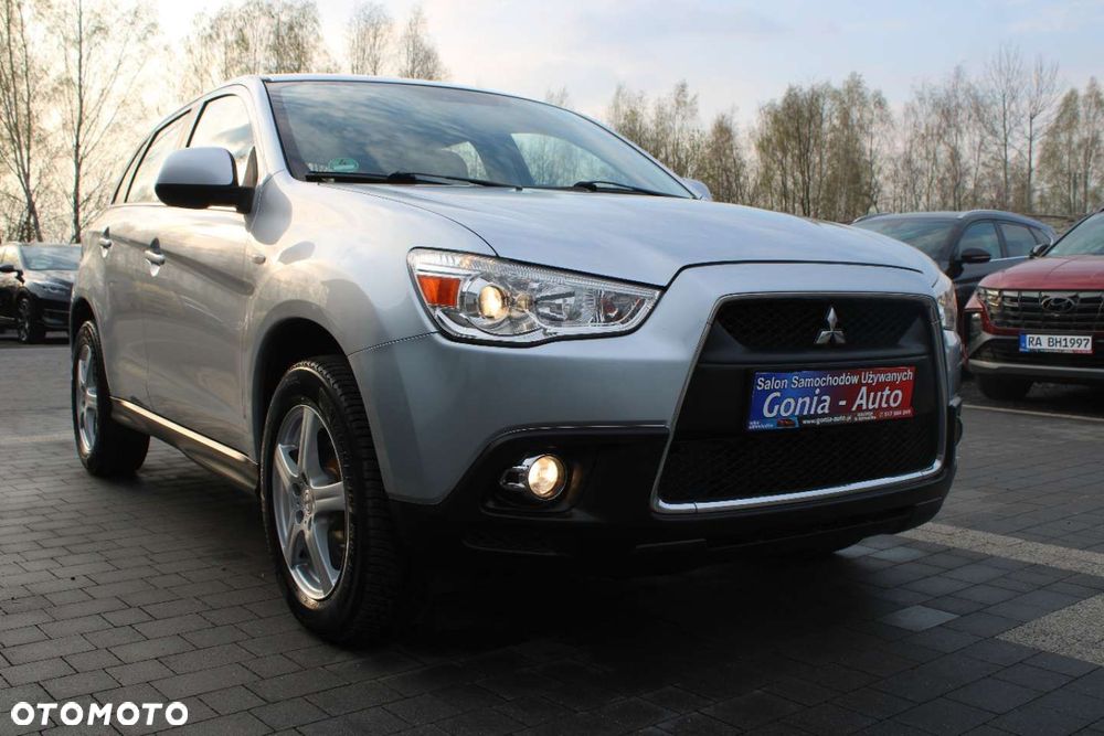 Mitsubishi ASX - 14