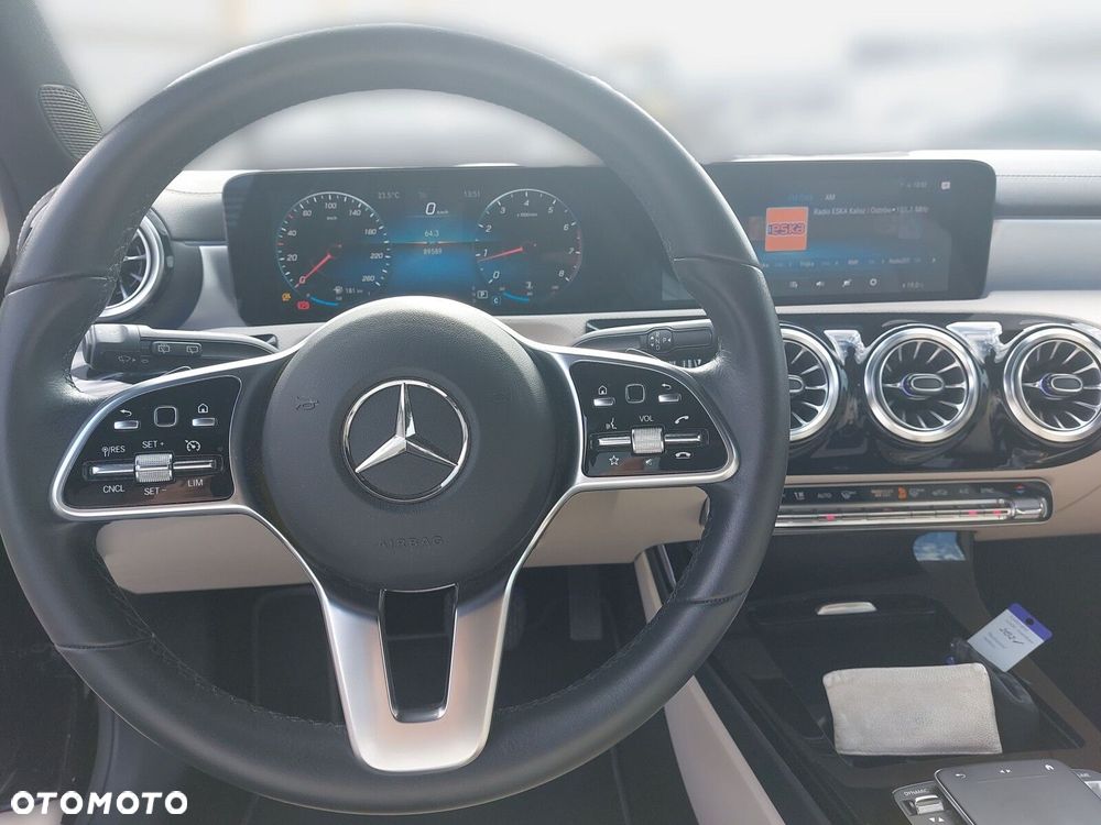 Mercedes-Benz Klasa A 200 Progressive 7G-DCT - 13