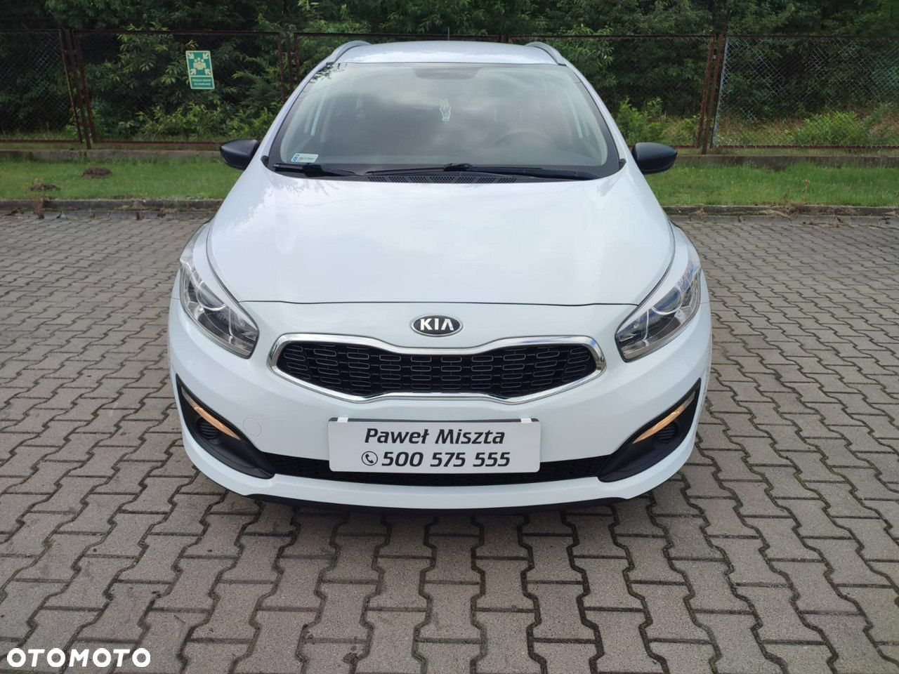 Kia Ceed - 3