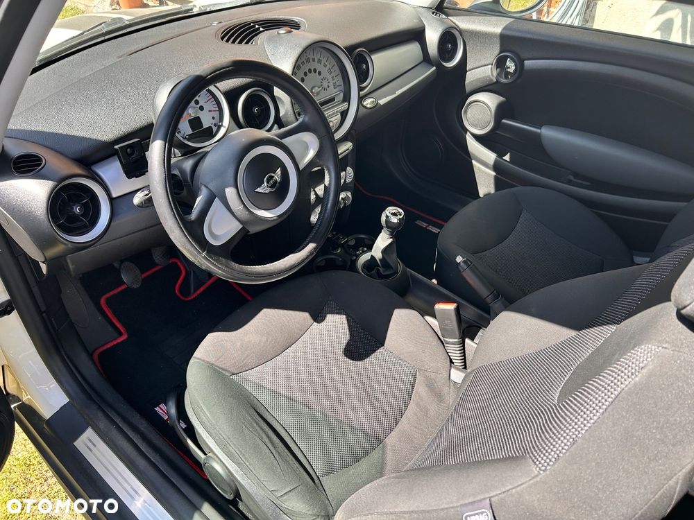 MINI ONE Standard - 8